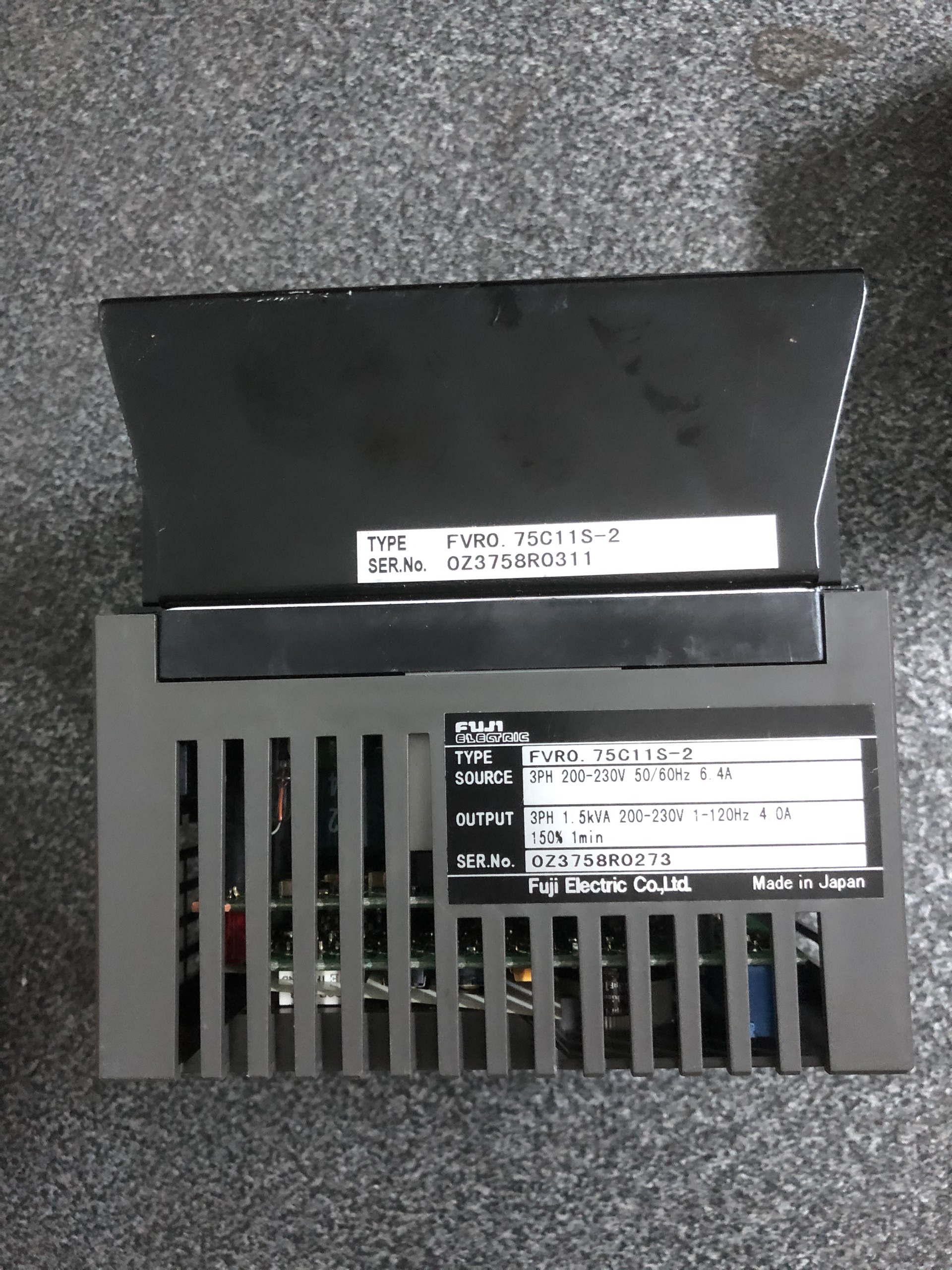 Biến tần Nhật cũ Fuji vào 1pha 220V ra 3pha 220V