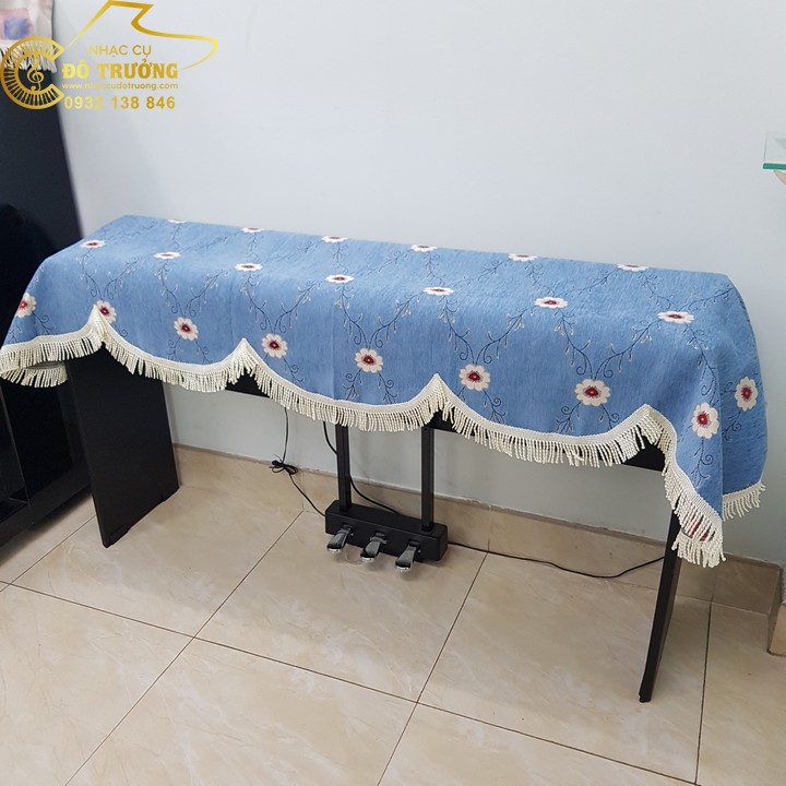 Khăn phủ đàn Piano xanh dương phối hoa