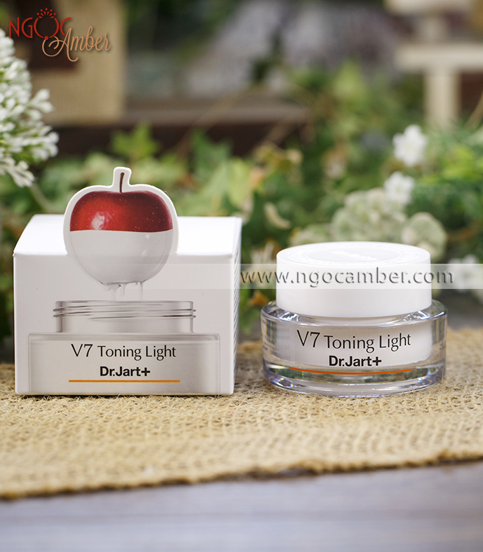 Kem V7 mini Hàn Quốc