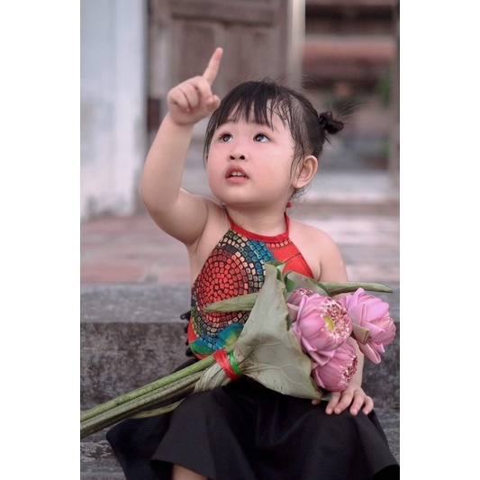 Set yếm kèm mấn cưng xỉu cho bé