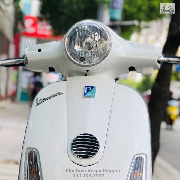 Mặt Kính Đèn Pha Vespa LX