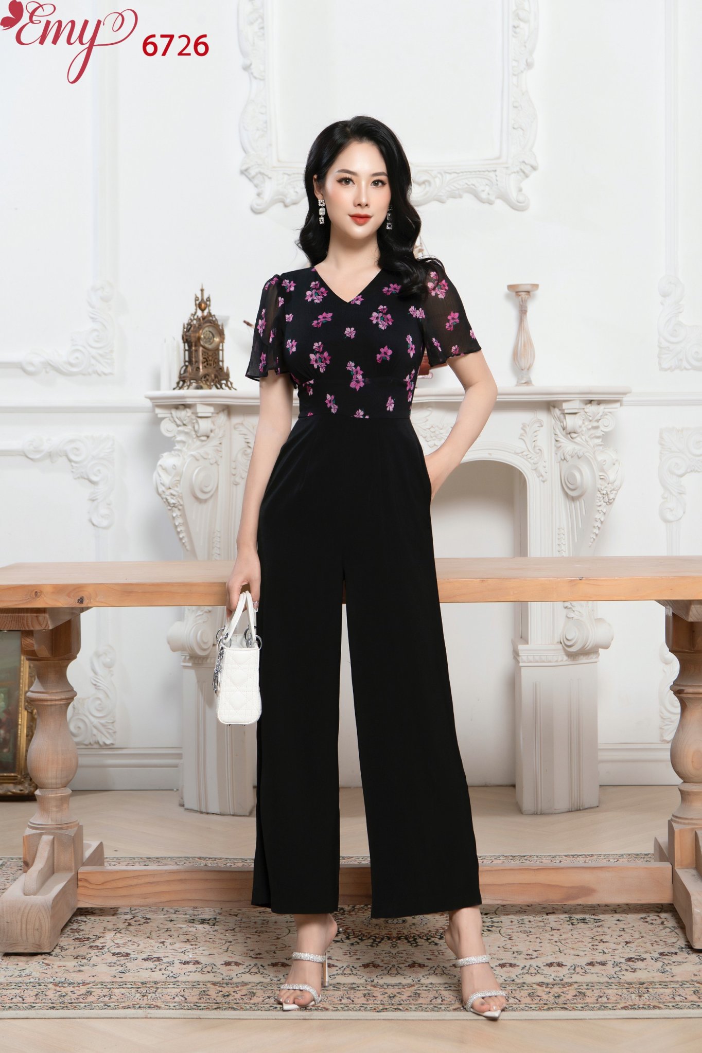Đầm EMY EM6726 Jump Phối Cổ V