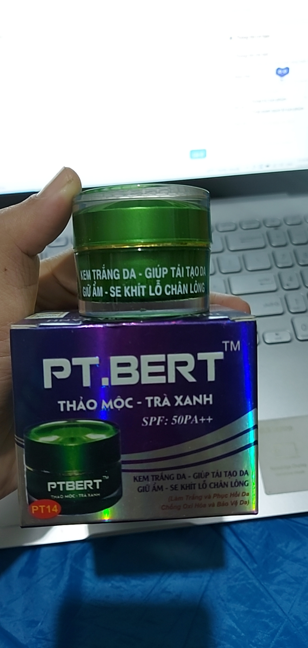 KEM THẢO MỘC TRÀ XANH PT.BERT HŨ 10G, 20G