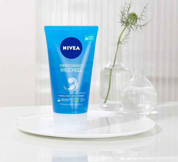 Sữa rửa mặt nivea