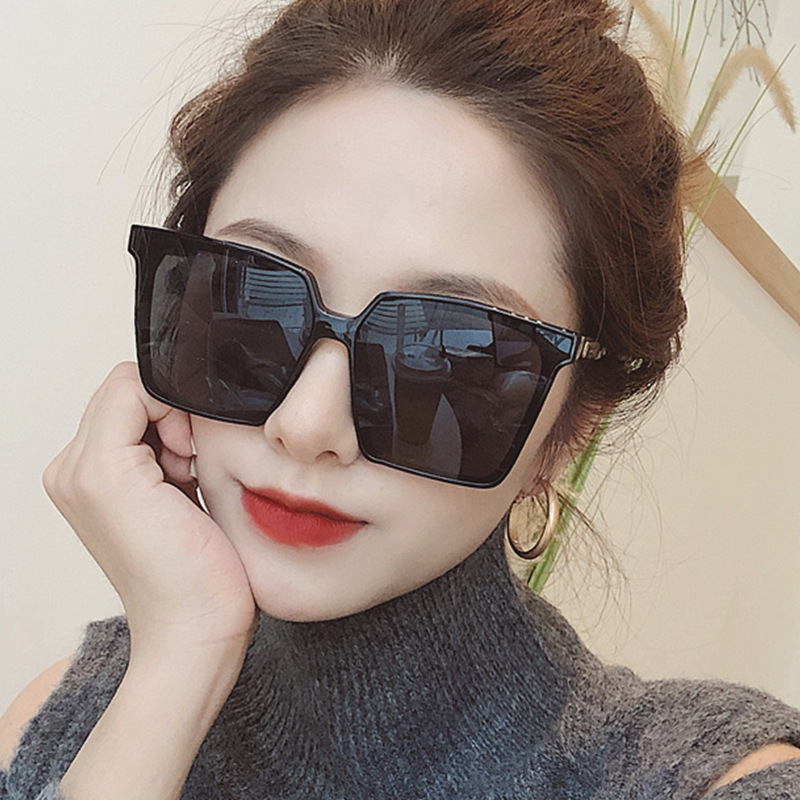 Giá bán (HOT 2021) Kính râm gọng vuông nữ, mắt kính to phiên bản Hàn quốc, chống tia cực tím - KM03