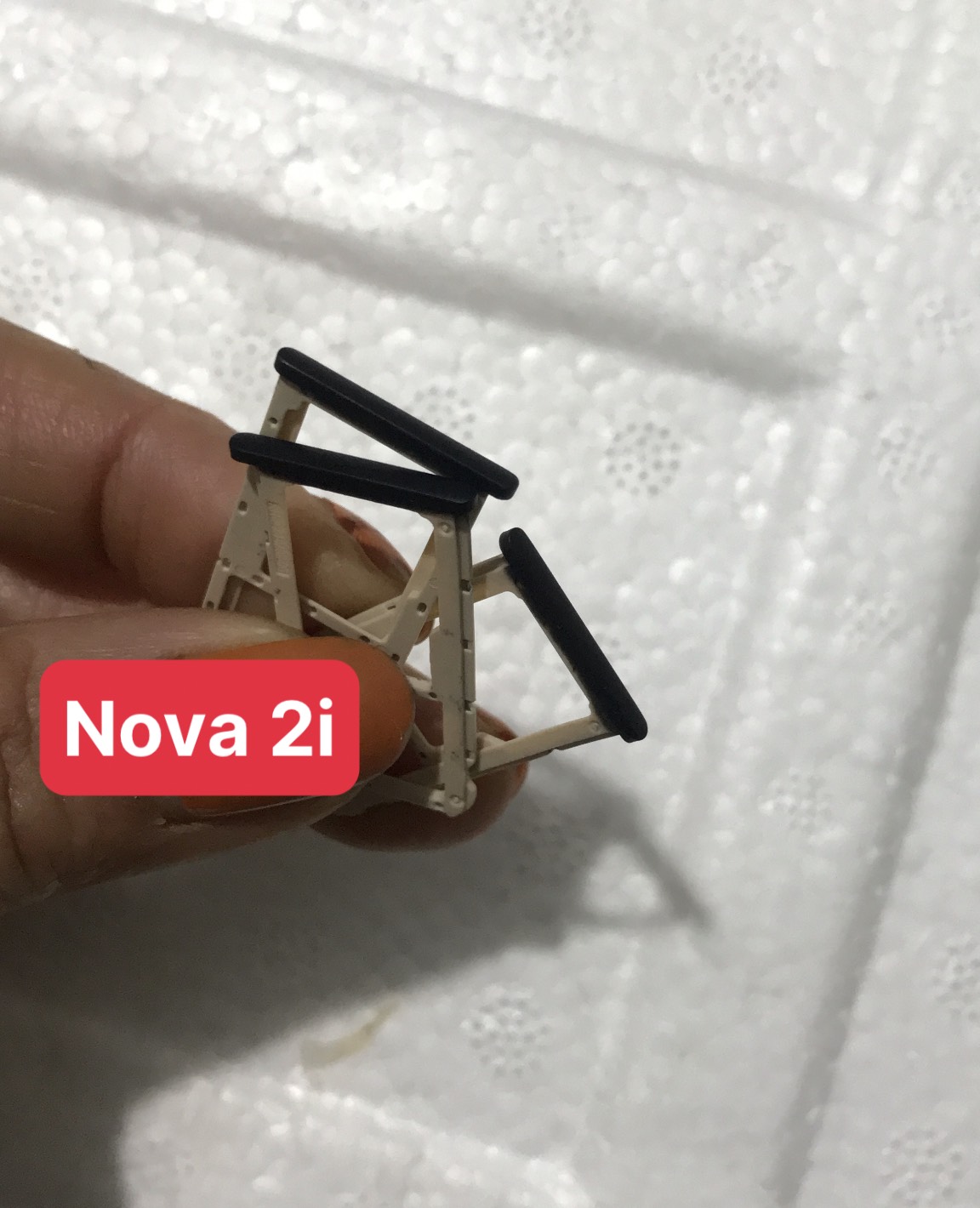 Khay sim thay thế Huawei Nova 2i
