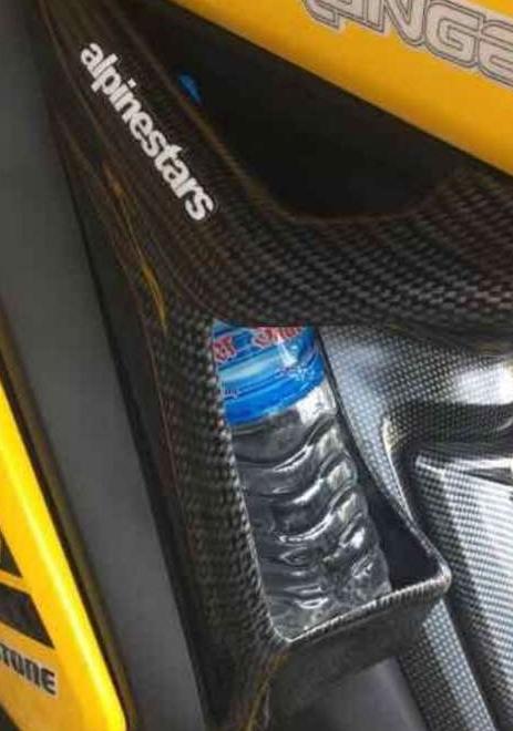 thùng đựng đồ nvx nhúng carbon