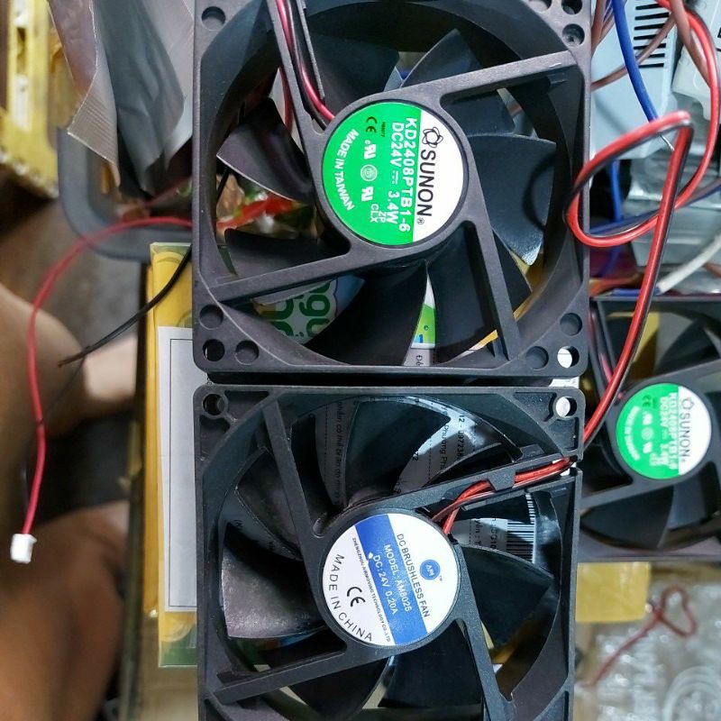1c quạt gió 8x8 24v