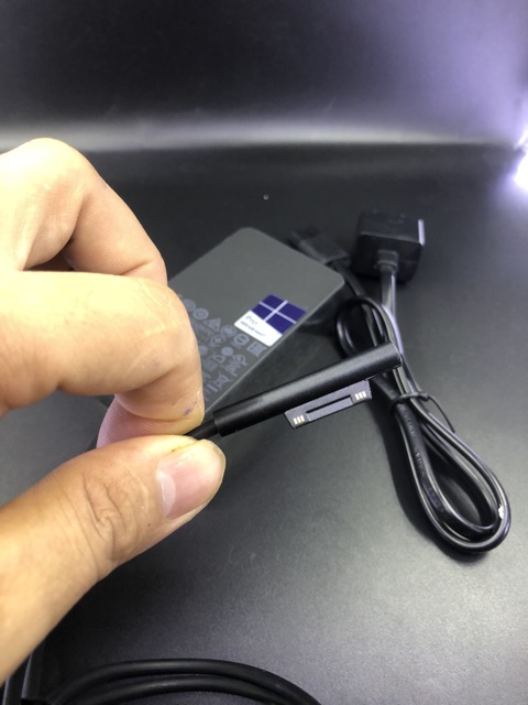 Sạc Surface Pro 6