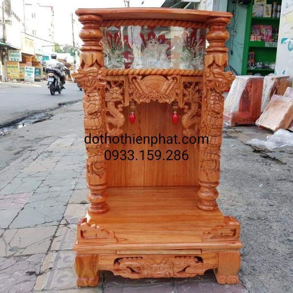 Bàn thờ thần tài gỗ xoan ngang 48cm quỳ trụ điện tử