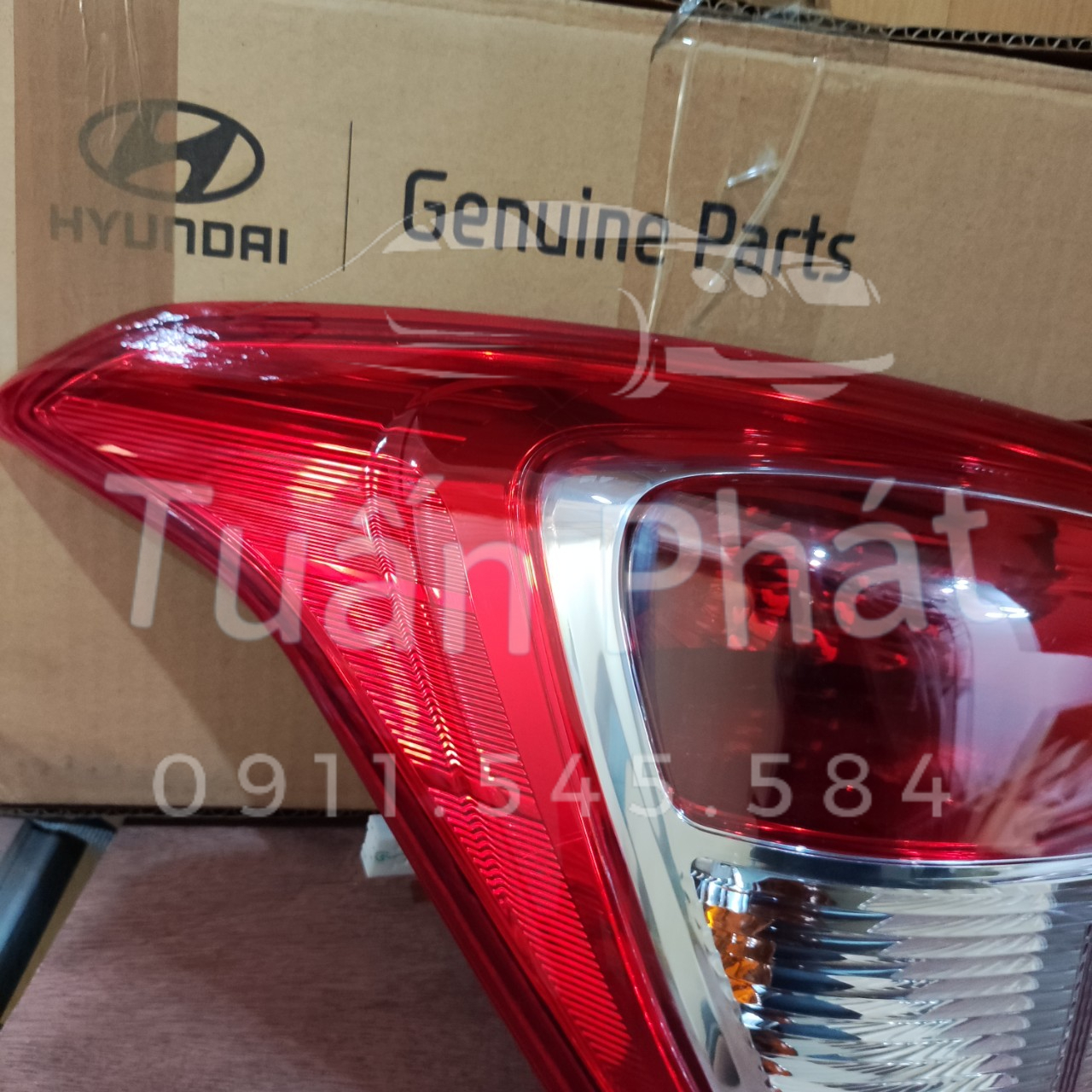 Đèn Hậu Hyundai I10 2014-2016 Hatchback