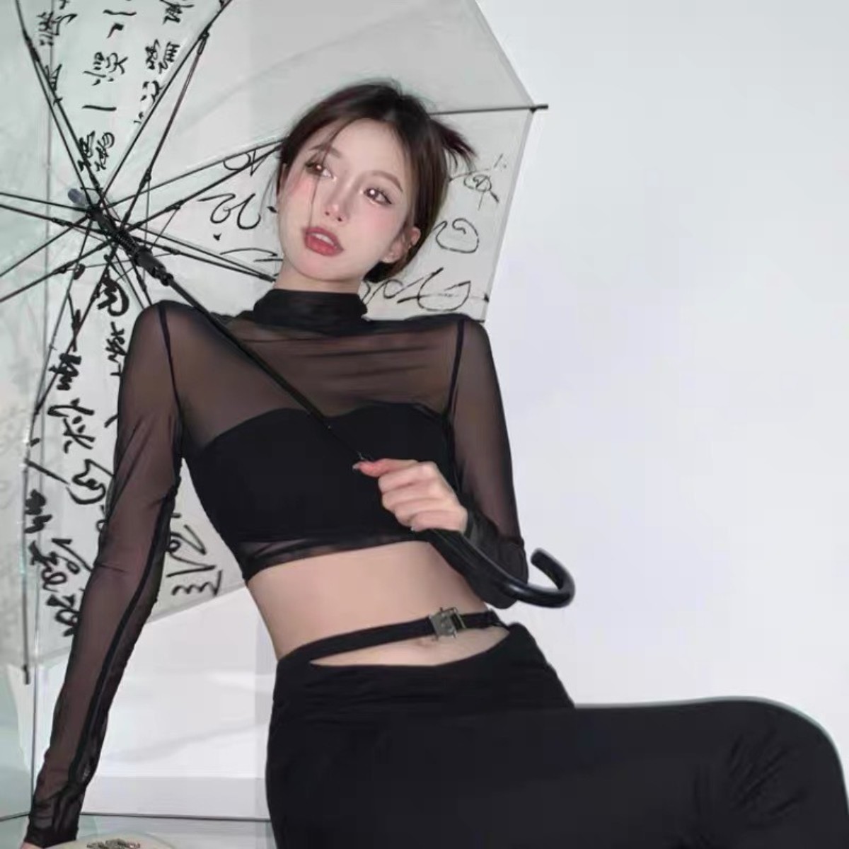 Áo croptop tay dài PINKSTORE29 chất thun lụa phối lưới kiểu cổ lọ dáng ôm body A5541