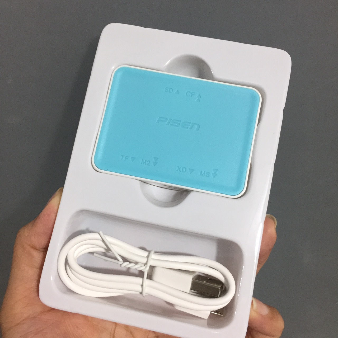 Đầu đọc thẻ nhớ đa năng chuẩn USB2.0 Pisen TS- E069