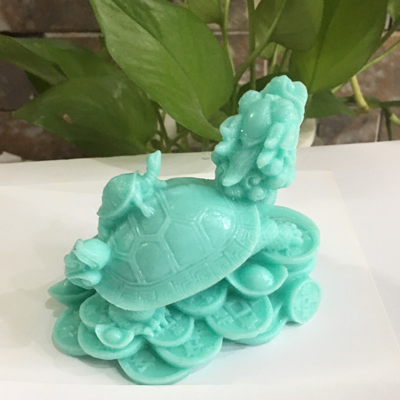 Tượng long quy cõng con màu xanh dài 12 cm