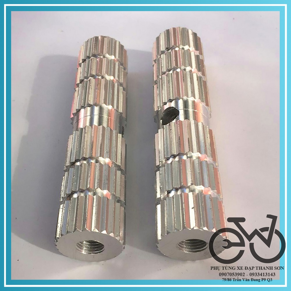 Gác chân gắn sau xe đạp