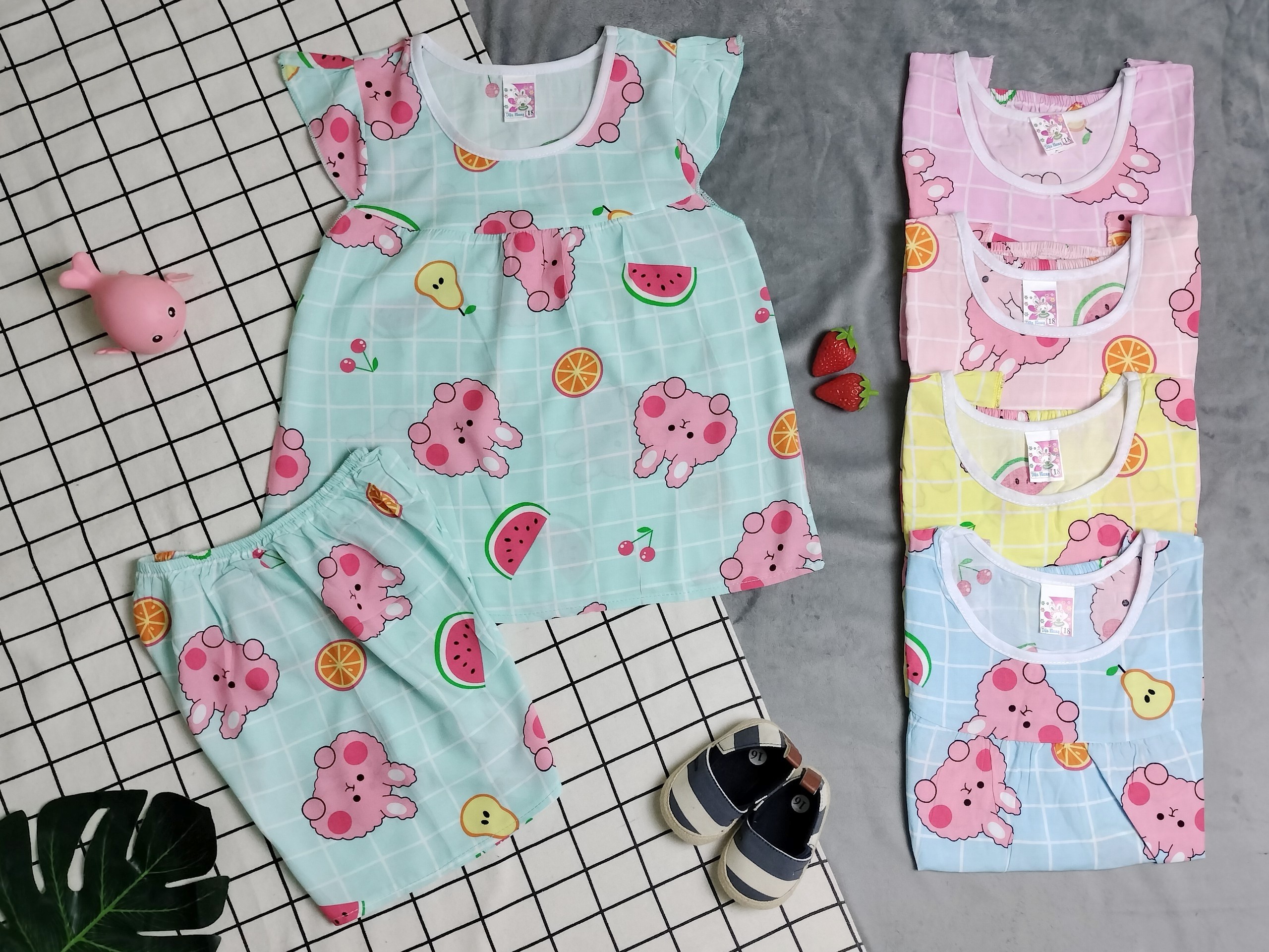 Đồ bộ tole cho bé gái từ 14-18kg (giao màu ngẫu nhiên)