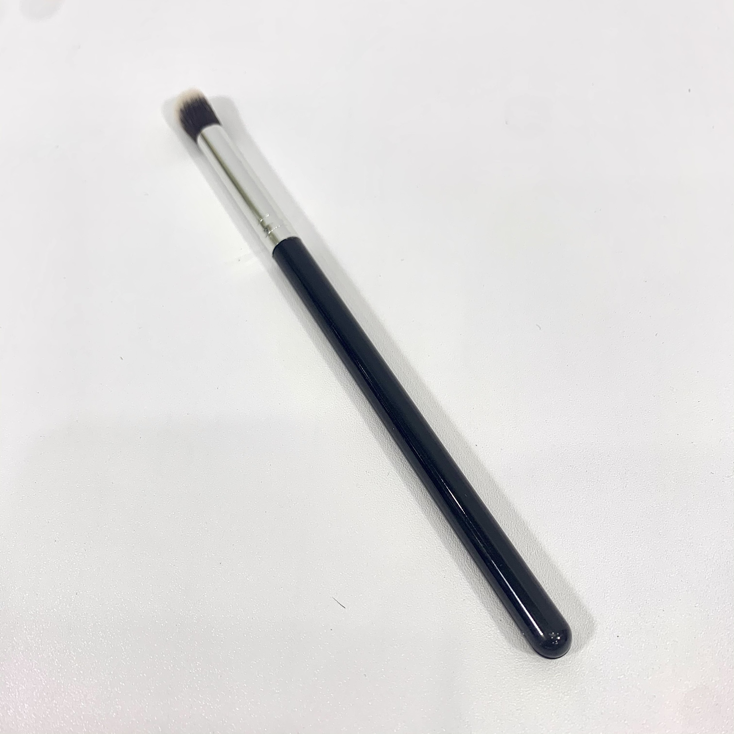 Cọ Mắt Tròn Cán Đen, Cọ Makeup Tán Phấn Mắt Chuyên Nghiệp