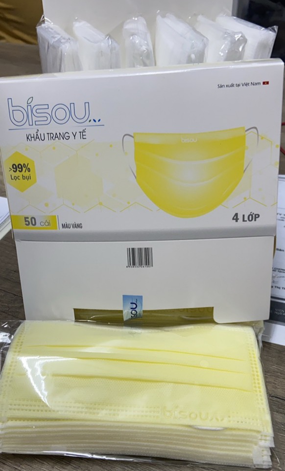KHẨU TRANG Y TẾ KHÁNG KHUẨN BISOU MÀU VÀNG 4 LỚP, HỘP 50 CÁI