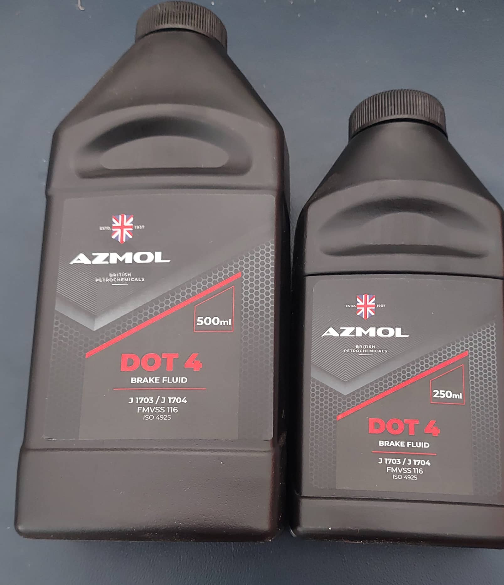 Dầu thắng dot4 azmol 500ml và 250ml