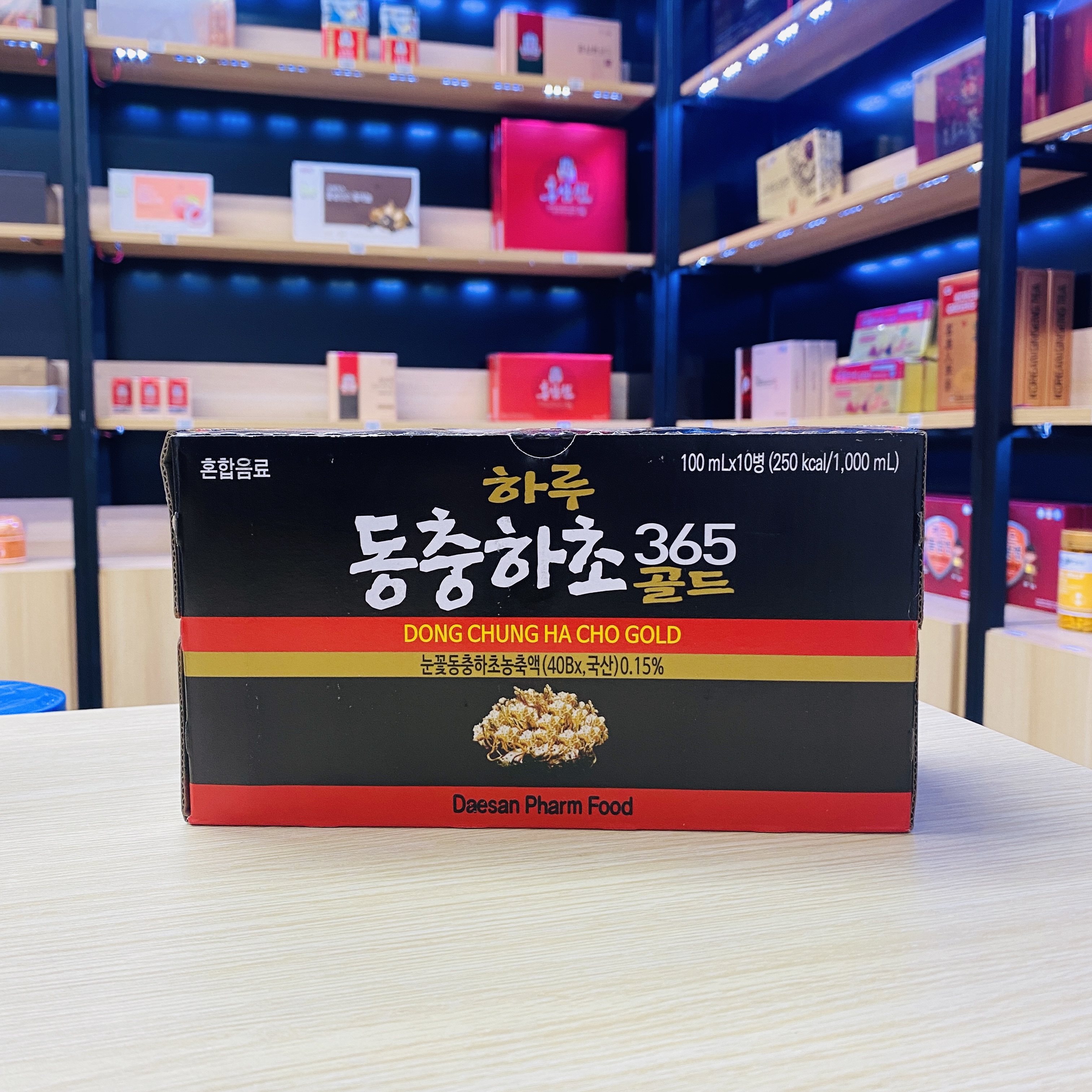 Nước đông trùng hạ thảo 365 Daesan Hàn Quốc (1 chai)