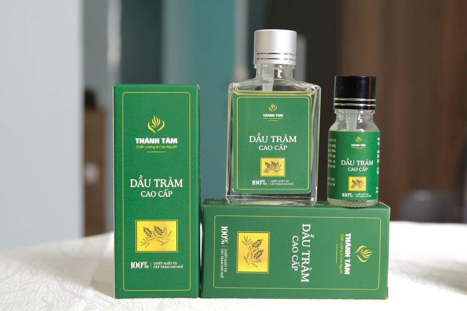 Dầu Tràm Cao Cấp Thánh Tâm 30ml