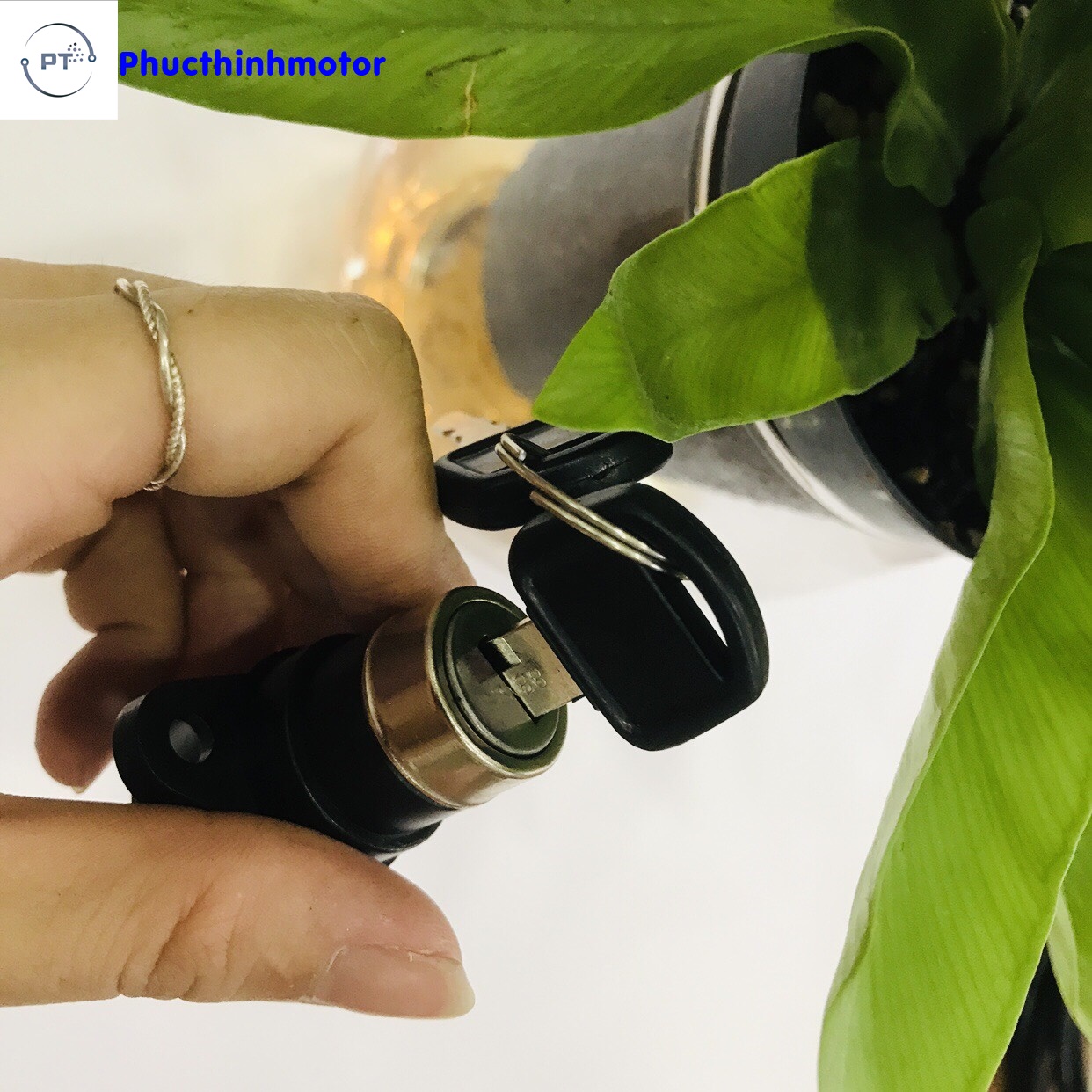 Ổ khóa cho xe Ba Bánh