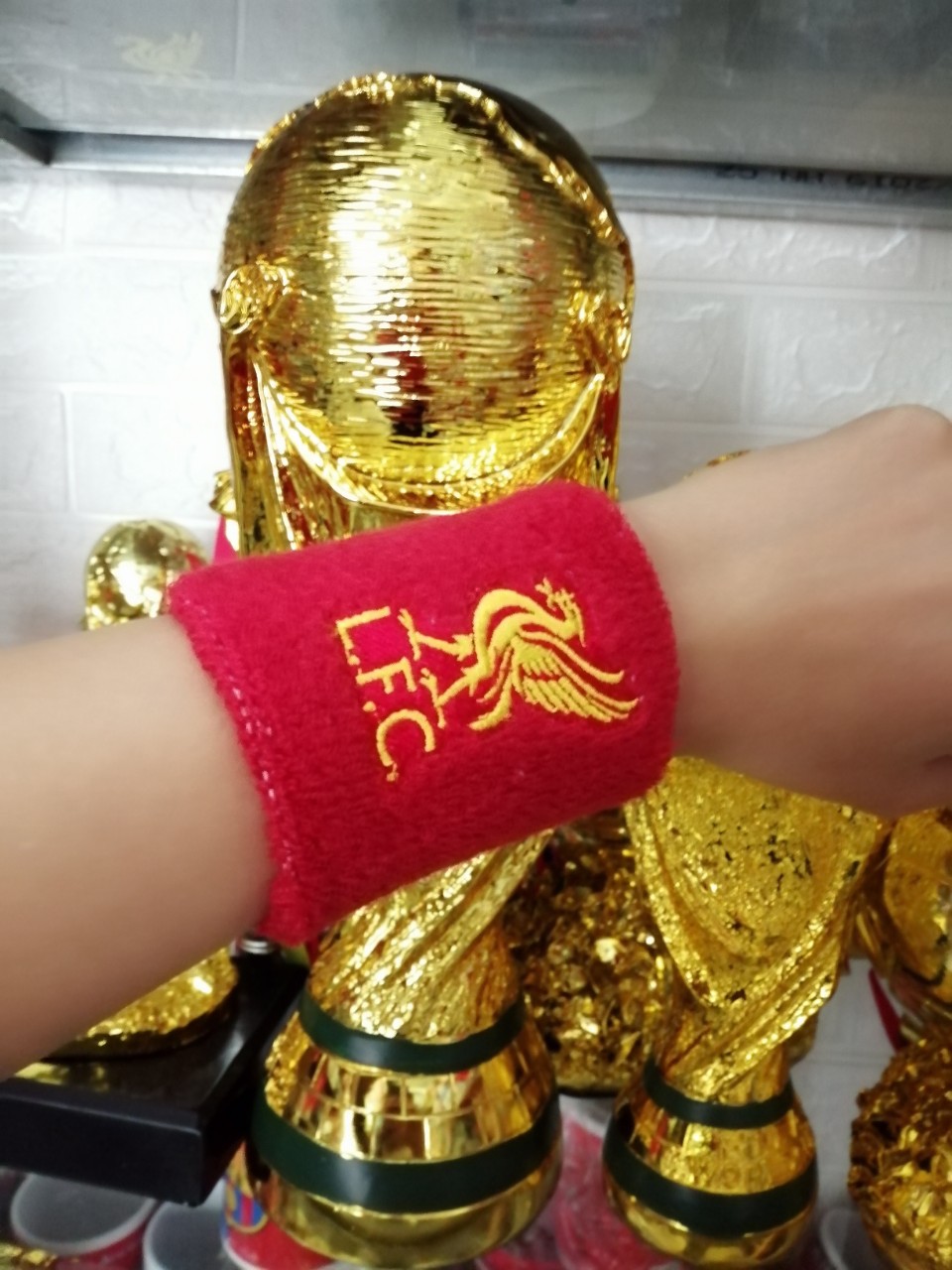 Băng cổ tay thấm mồ hô các CLB bóng đá