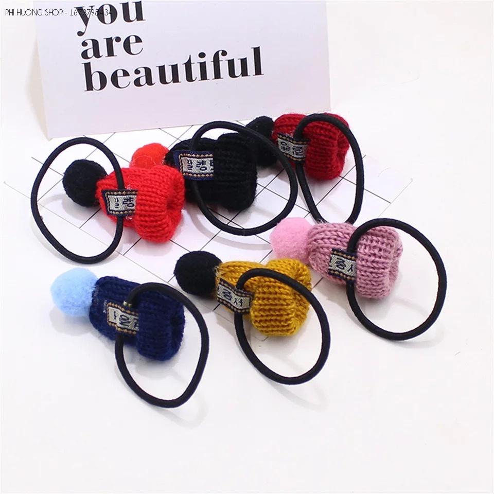 Hạt bông pompom đủ màu nhiều kích cỡ trang trí handmade