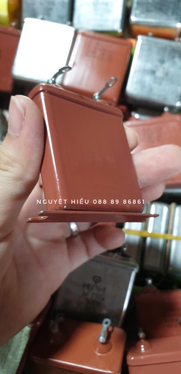 Tụ 2 chân Nga mỏng 300B 4uF-350V