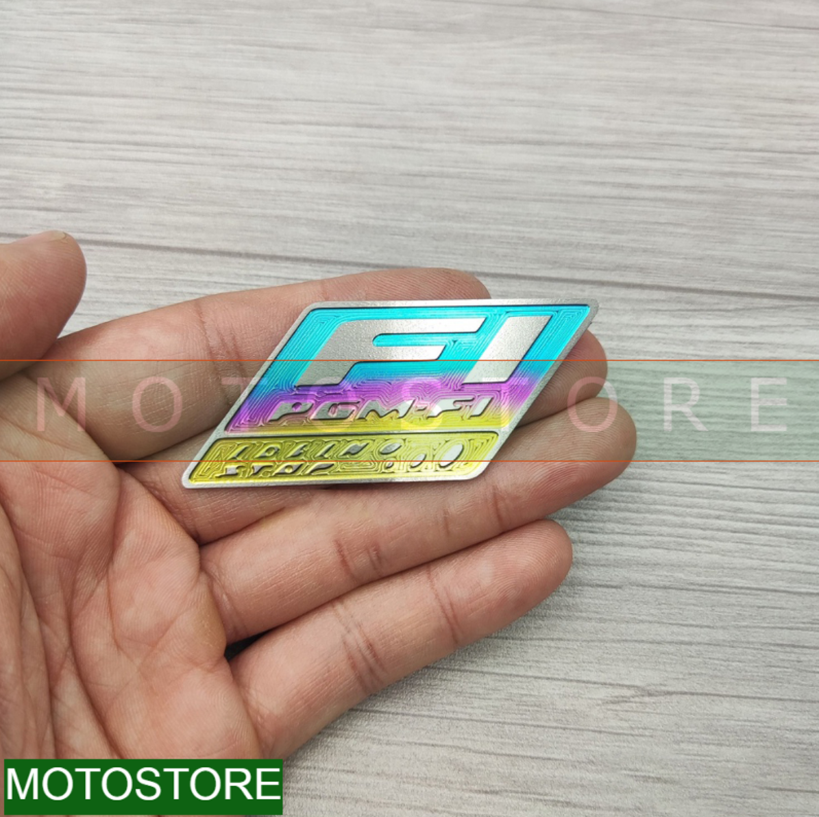 Logo tem Sticker titan Gr5 Fi