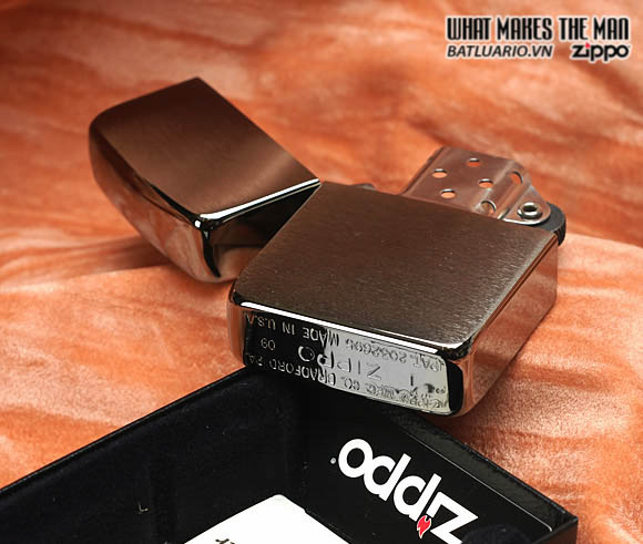 Bật lửa Zippo 24096 – Zippo 1941 Black Ice