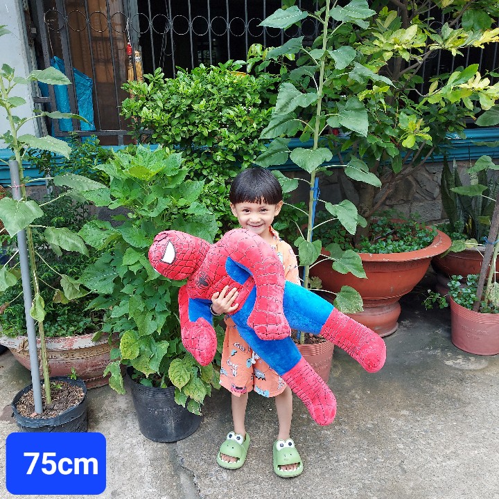 [HCM]🕸️ Siêu Nhân Nhện Nhồi Bông siêu ngầu – 3 Size 46cm / 65cm / 75cm – Ôm Ngủ Êm Mềm, Bé Nào Cũng Mê!