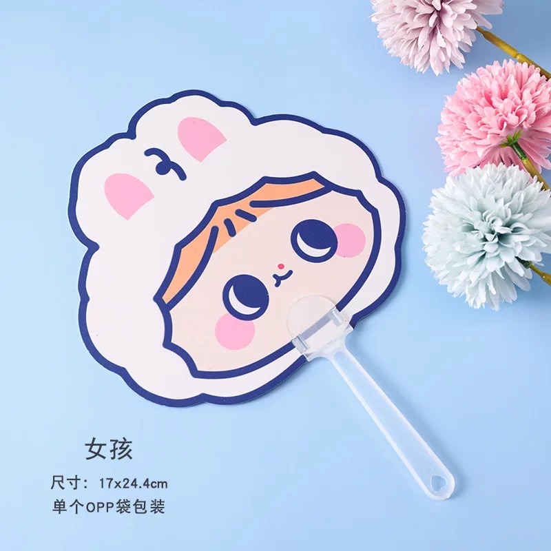 Quạt cầm tay hoạt hình dễ thương