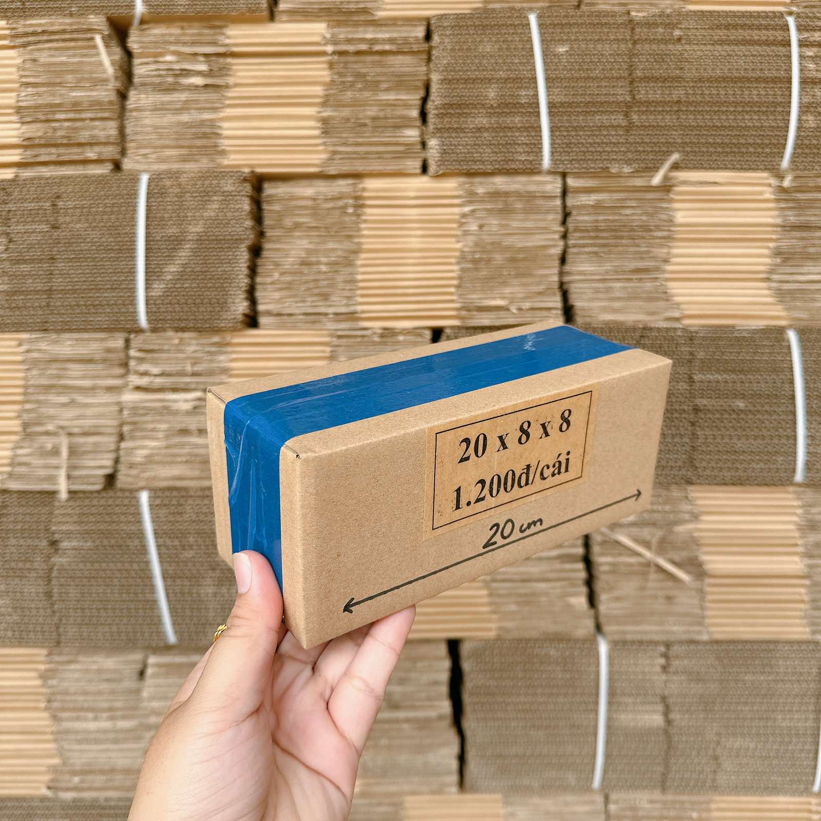 Kích thước 20x8x8 cm Combo 50 hộp carton đóng gói hàng hóa