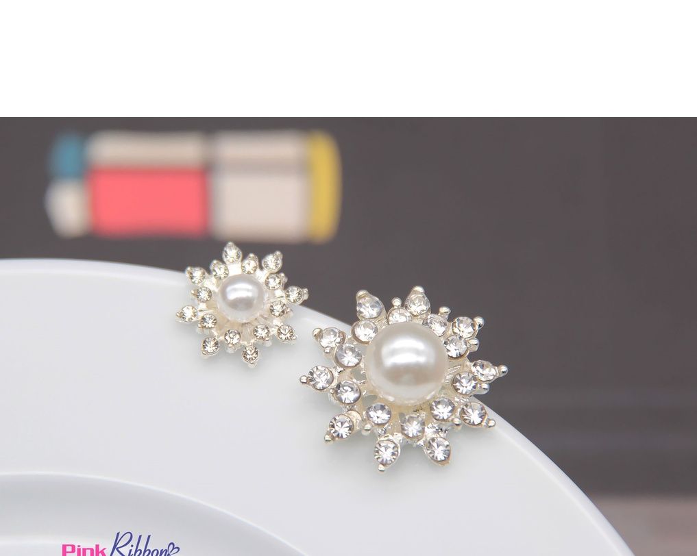 Charm mặt trời đính đá và trai các size