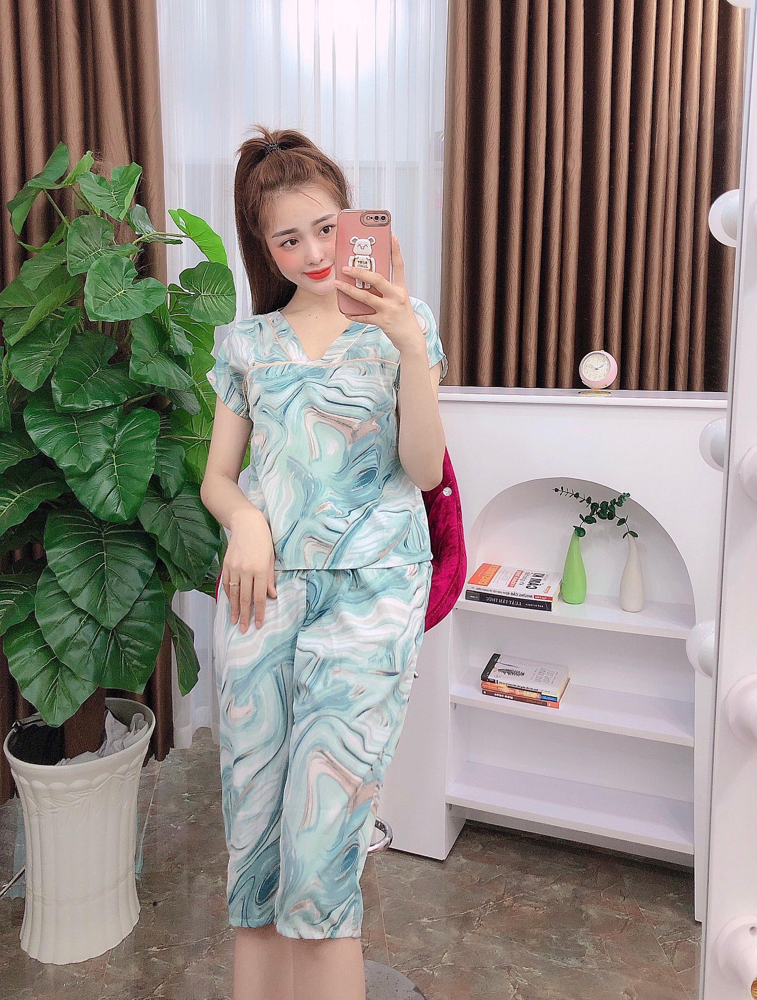 Bộ lụa lửng mặc nhà mùa hè