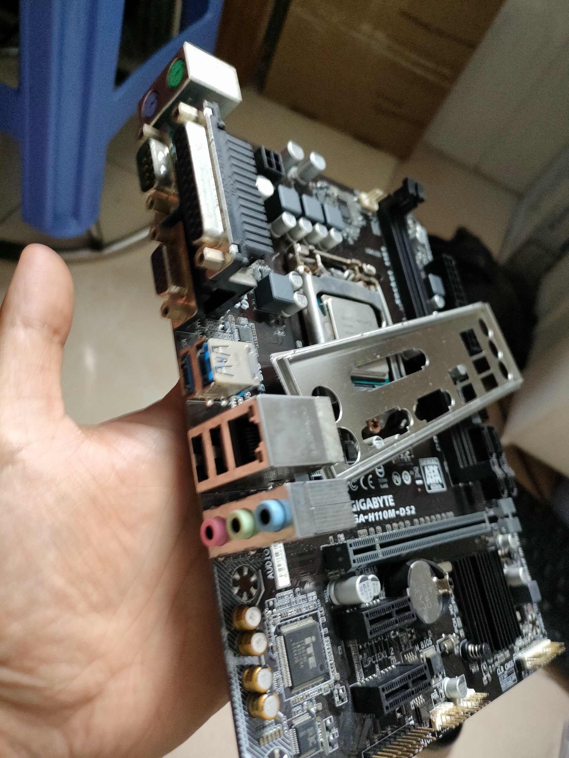 Combo H110 + CPU I3-6100 + FAN VÀ CHẮN MAIN