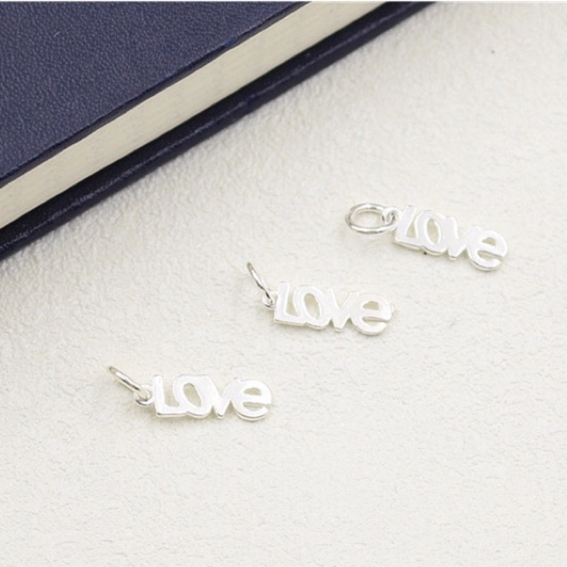 [S925] Charm bạc treo chữ Love - MH168