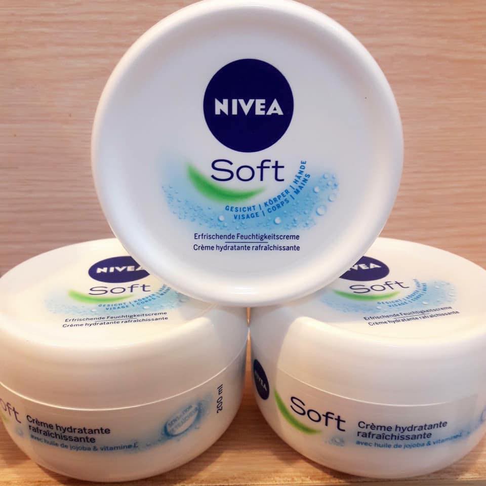 (Hàng từ Pháp) - Kem dưỡng làm mềm da NIVEA Soft Creme (hũ lớn 200ml siêu tiết kiệm)