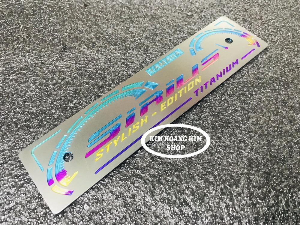 Bảng tên TiTanium điện phân gắn Sirius + 2 ốc Proti (100% Titan)