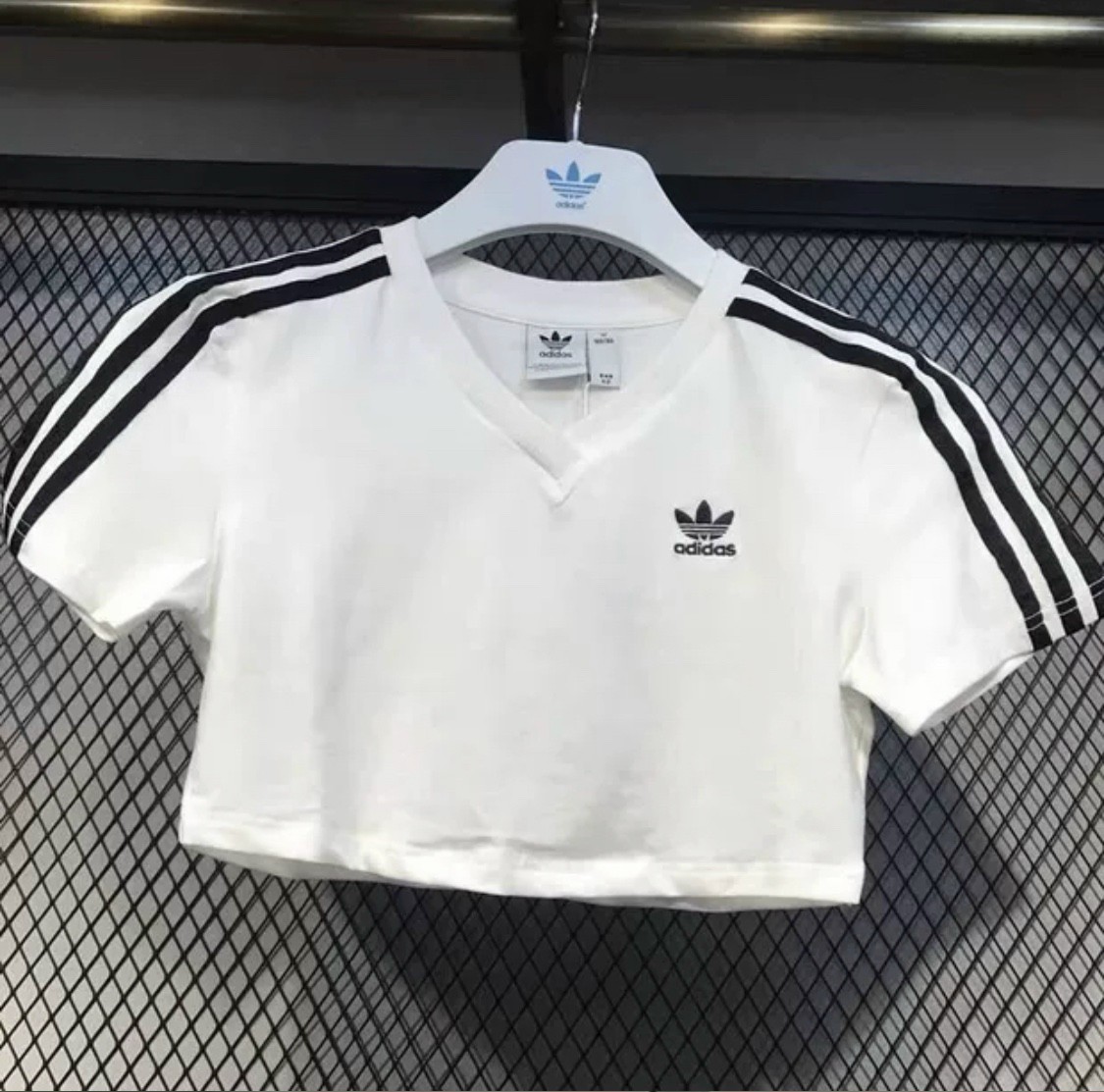 [HCM]Áo croptop sọc vai