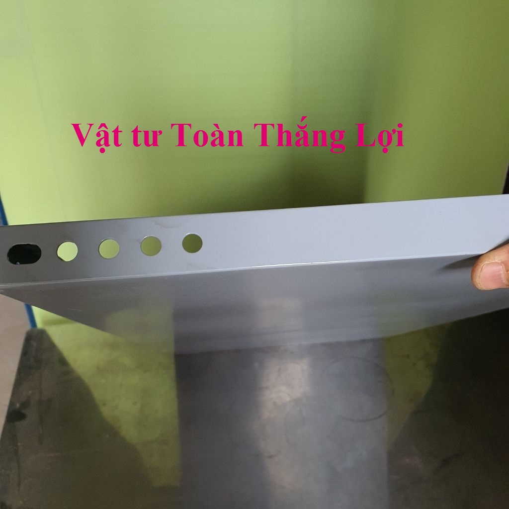 ( Rộng 30cm x dài từ 60cm đến 1.5M) Mâm sắt V lỗ làm kệ đa năng