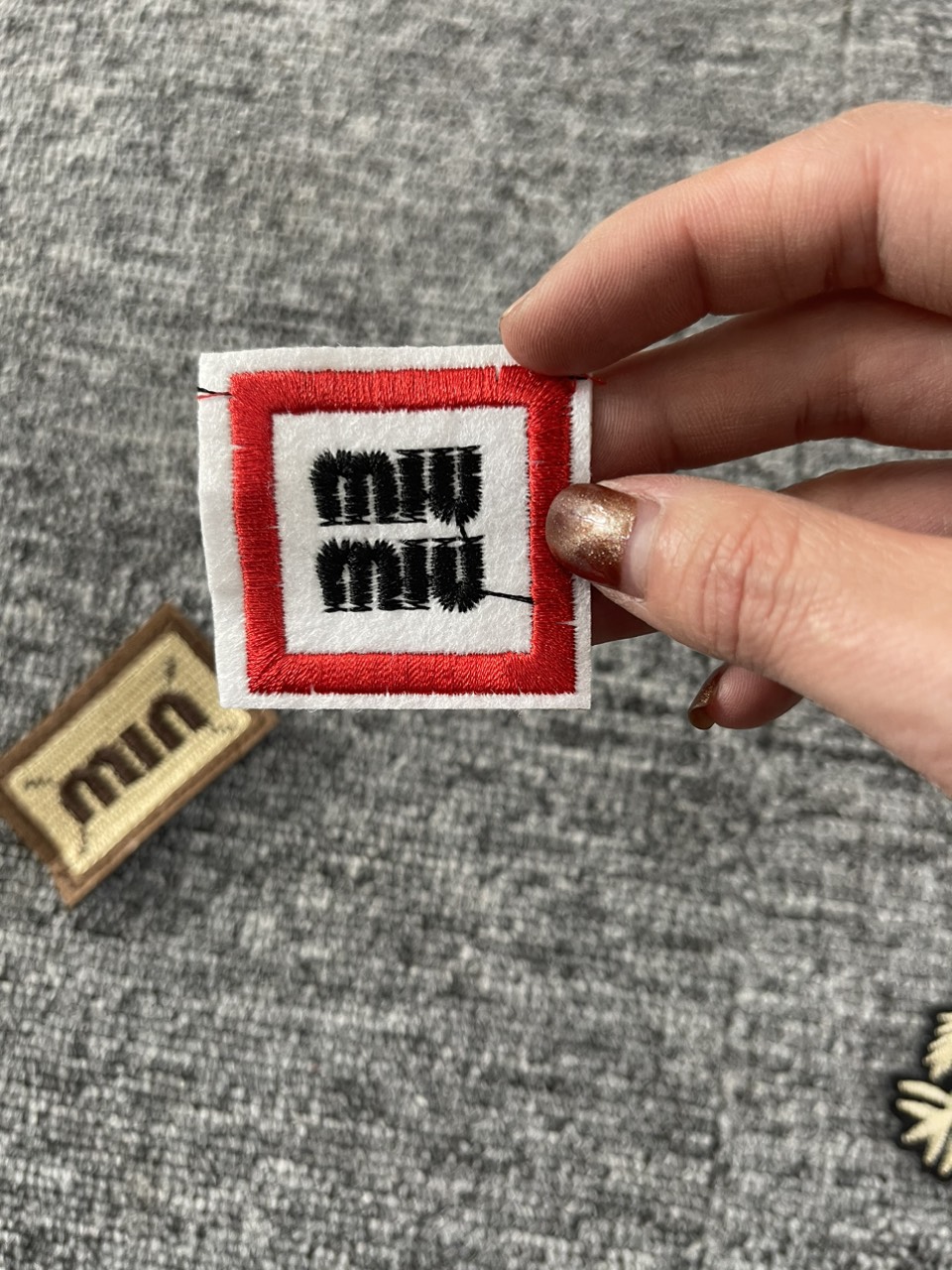 Miếng Sticker Thêu Ủi hình miu miu