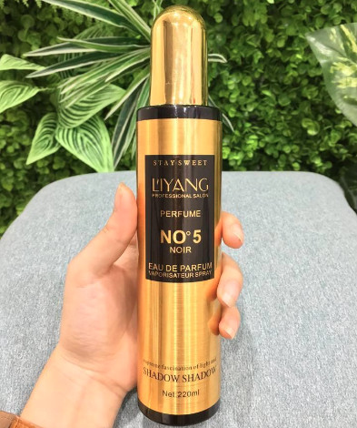 Xịt dưỡng tóc hương nước hoa l’uôdais no5 220ml