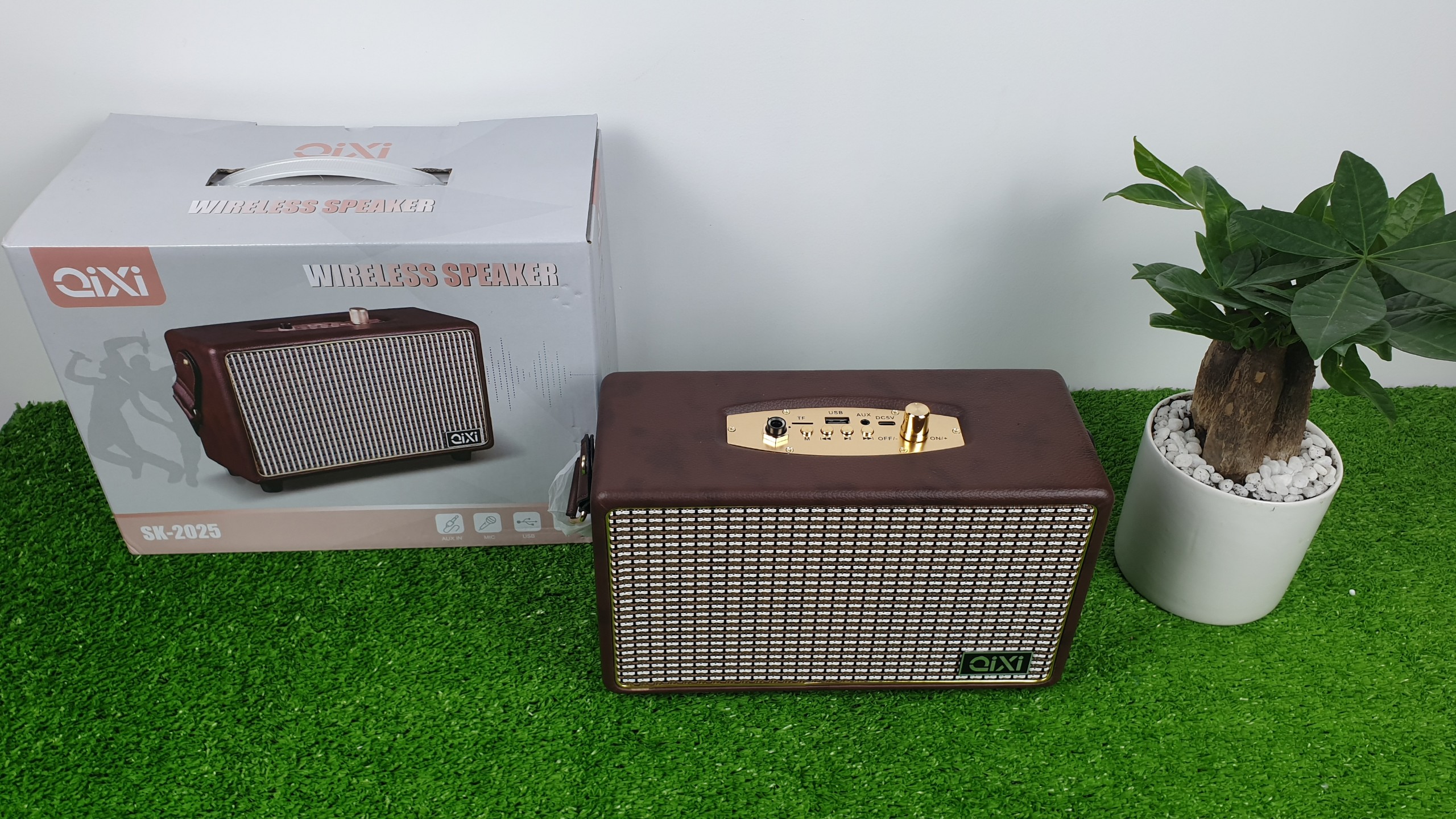 Qixi Bluetooth SK2025 speaker