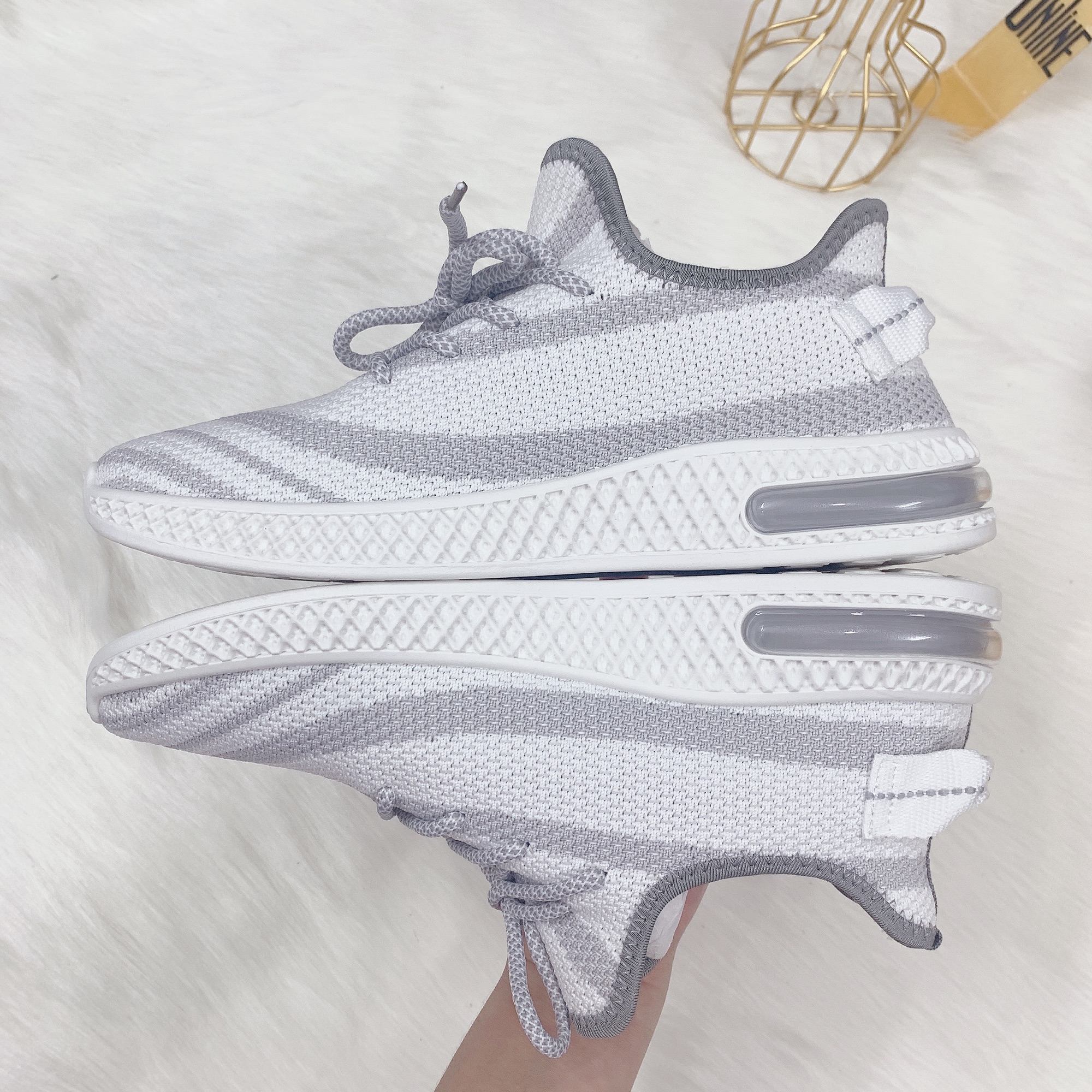 GIẦY NAM THỂ THAO SNEAKER