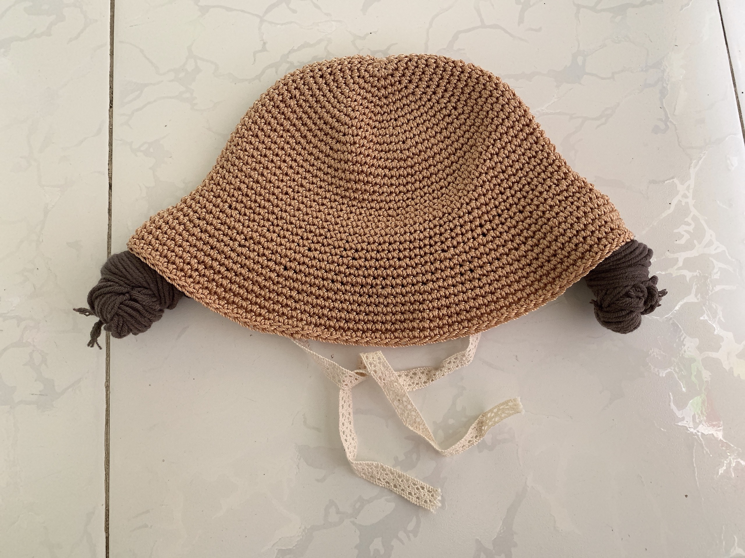 Nón mũ cói vành nơ đỏ tóc búi cho bé - loại đẹp (4-6m)