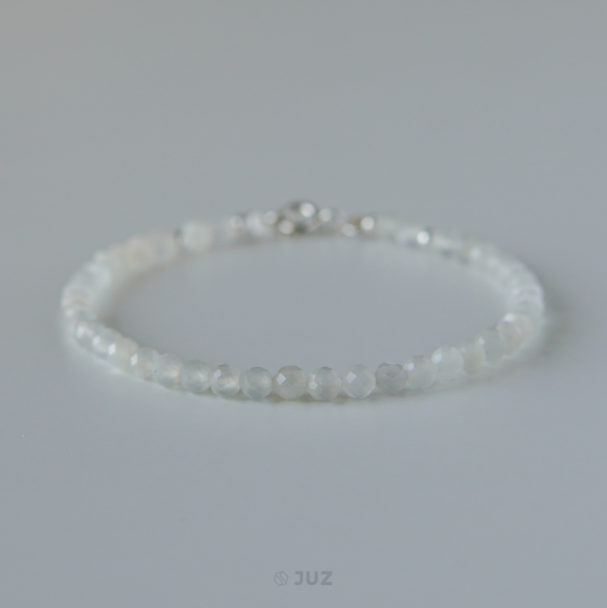 Vòng tay Moonstone 3.5mm