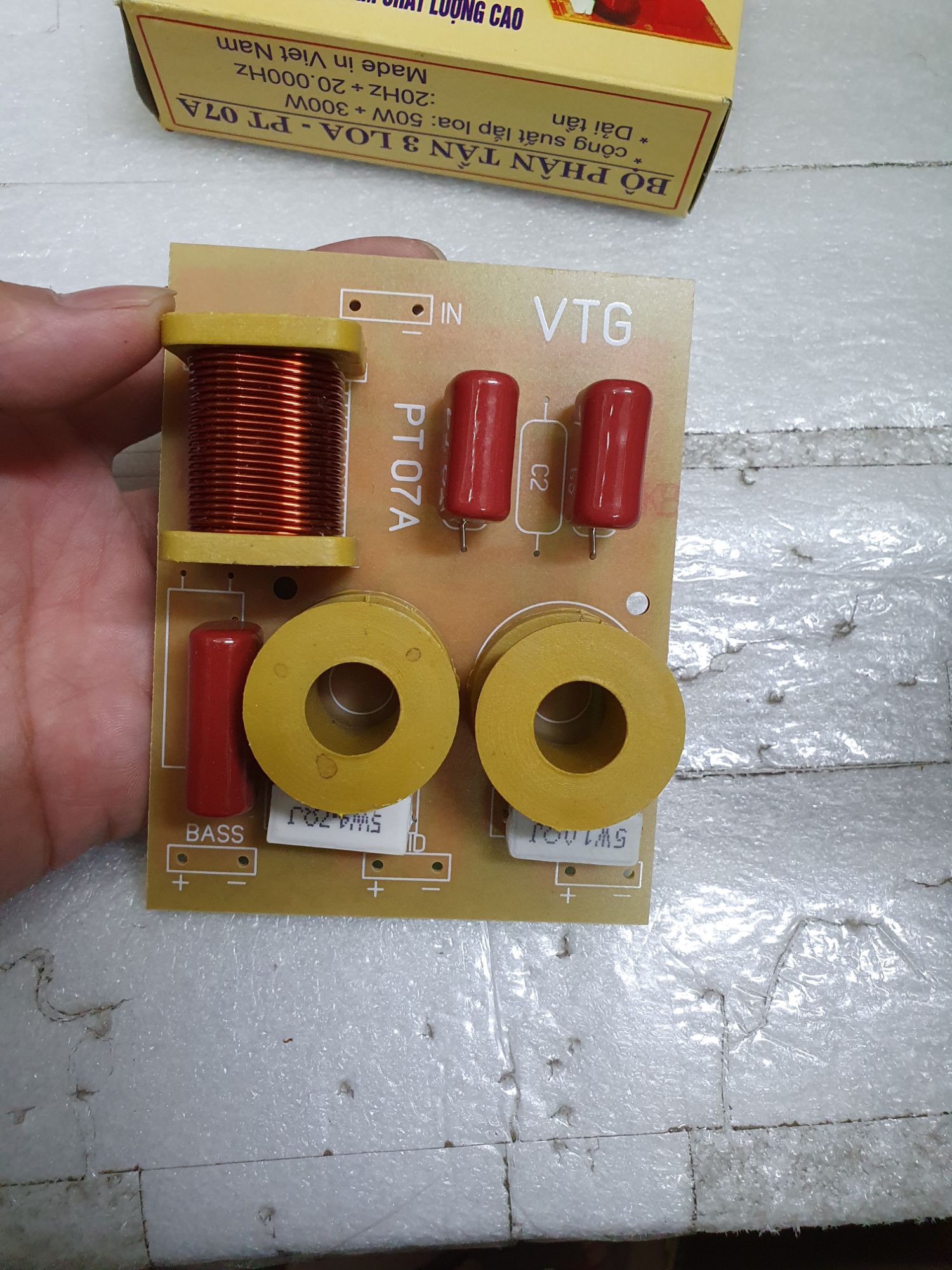 mạch phân tần 3 loa đặc biệt thái giảng giá bán 1 chiếc