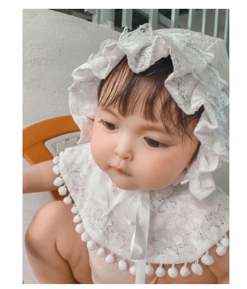 [HCM]Set yếm cổ kèm nón cô gái hà lan cho bé